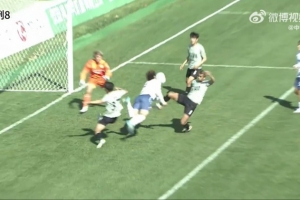 开云APP-足协评议：喜都8号脚未踢到天贶9号头部且立即收腿，未判点球正确