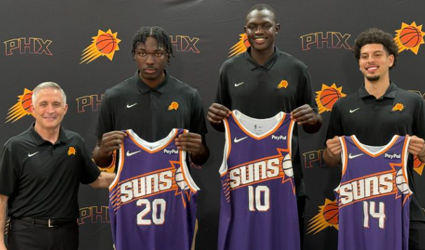 开云APP-马鲁阿奇选择太阳10号球衣，弗莱明和布雷亚分别选择20号和14号球衣