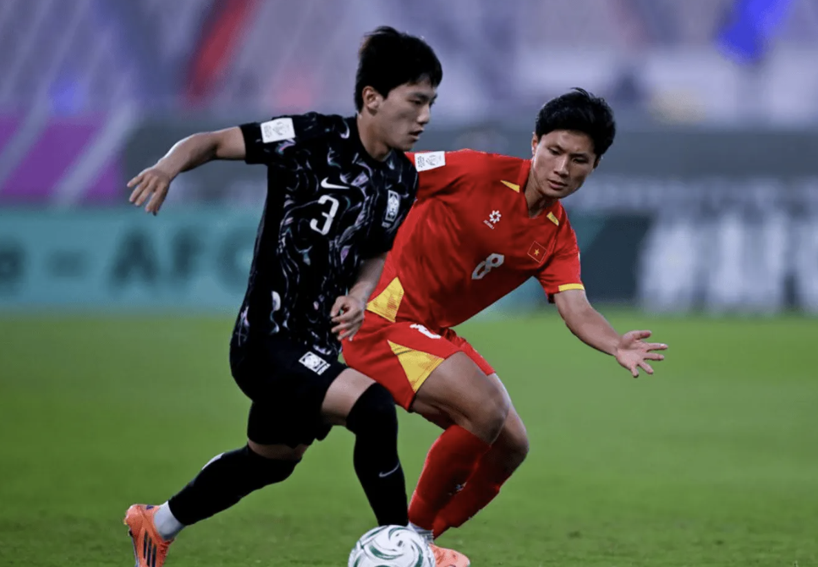 开云官网-8-9落败！韩国人气炸：巨大耻辱！23年首负越南，且对手是10个人