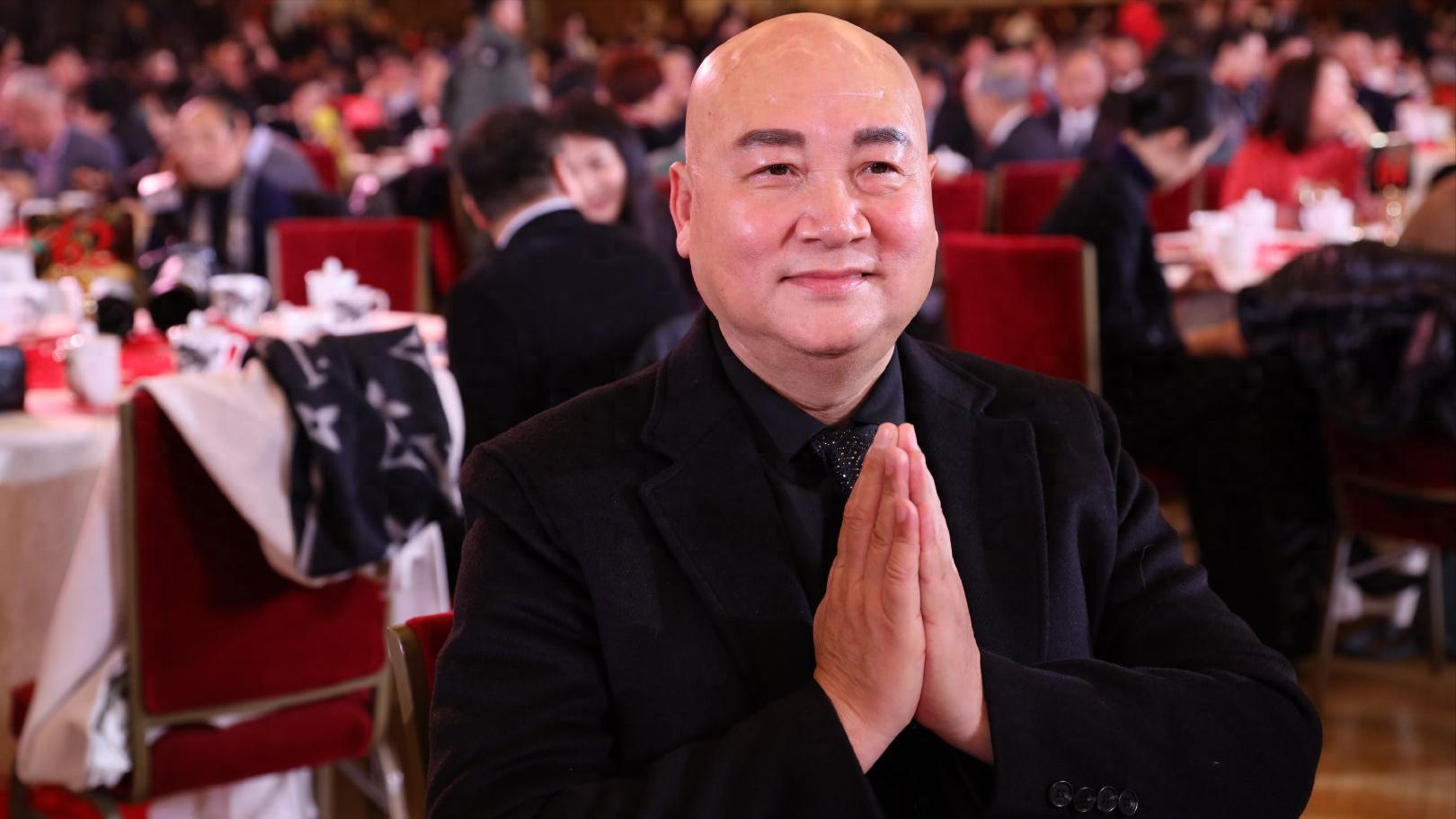 开云体育-陈丽华去世1个月，73岁迟重瑞现状曝光，他果然不是“软柿子”